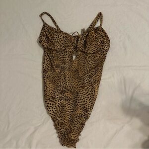 Women’s NWT Shade & Shore One Piece Swimsuit Size XL (16-18) Cheetah Print